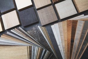 comparaison materiaux plancher avantages